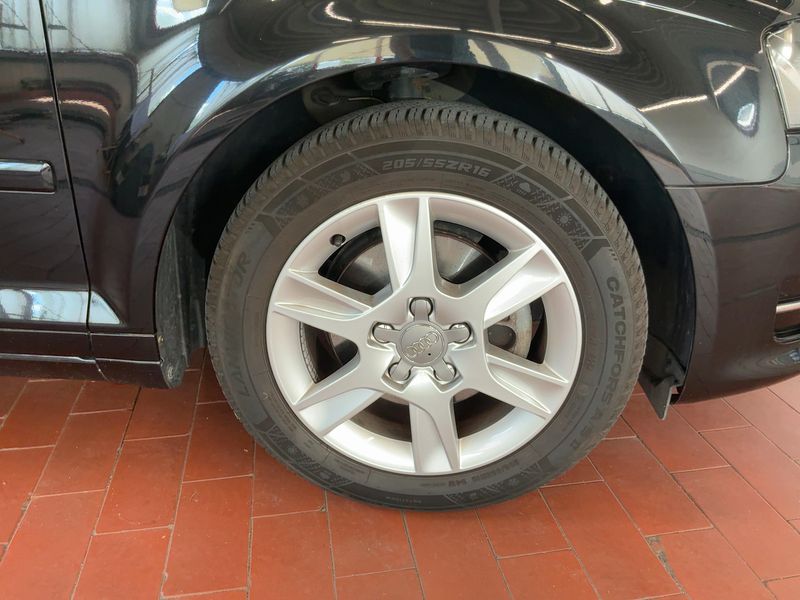 Audi A3 Sportback 1.4 TFSI Attraction 2012 – снимка 11