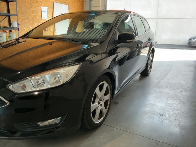 Ford Focus 1.5 TDCi Business 2017 – снимка 2