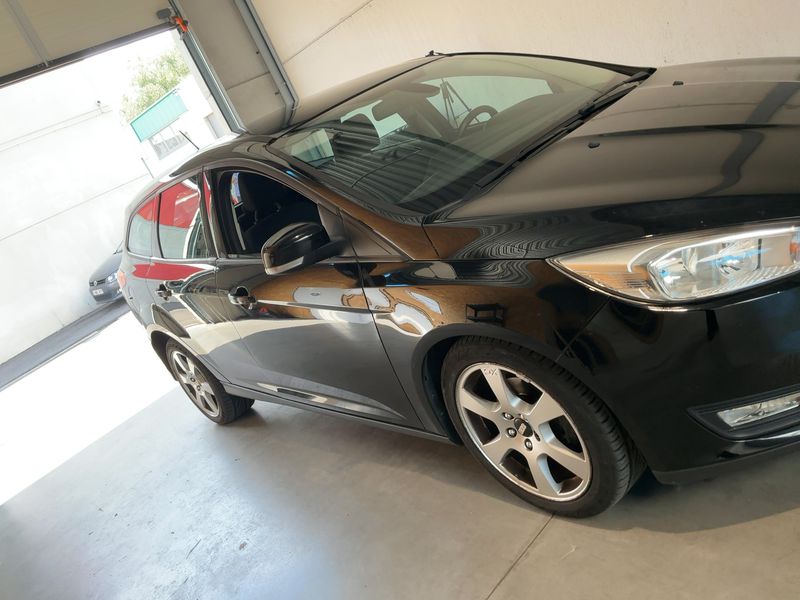 Ford Focus 1.5 TDCi Business 2017 – снимка 12