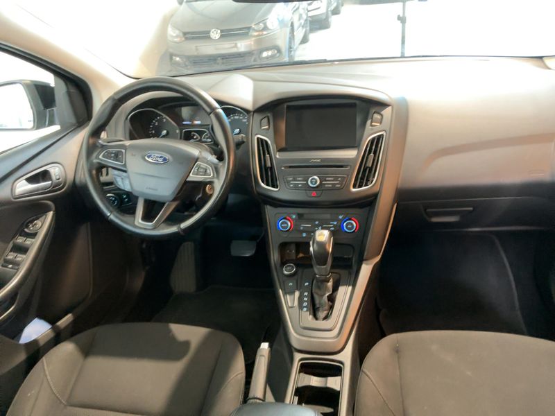 Ford Focus 1.5 TDCi Business 2017 – снимка 17