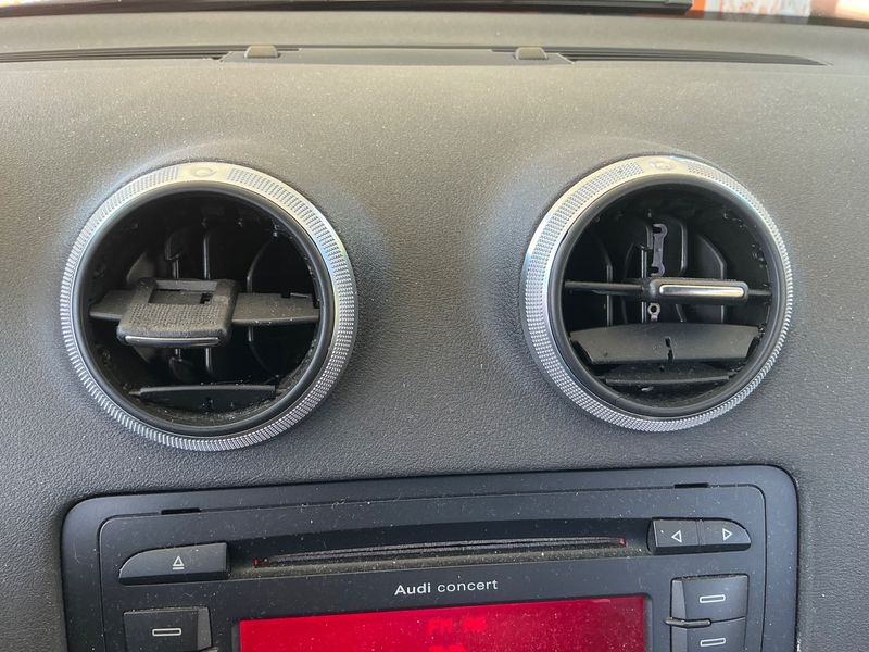 Audi A3 2.0 TDI Ambition 2010 – снимка 24