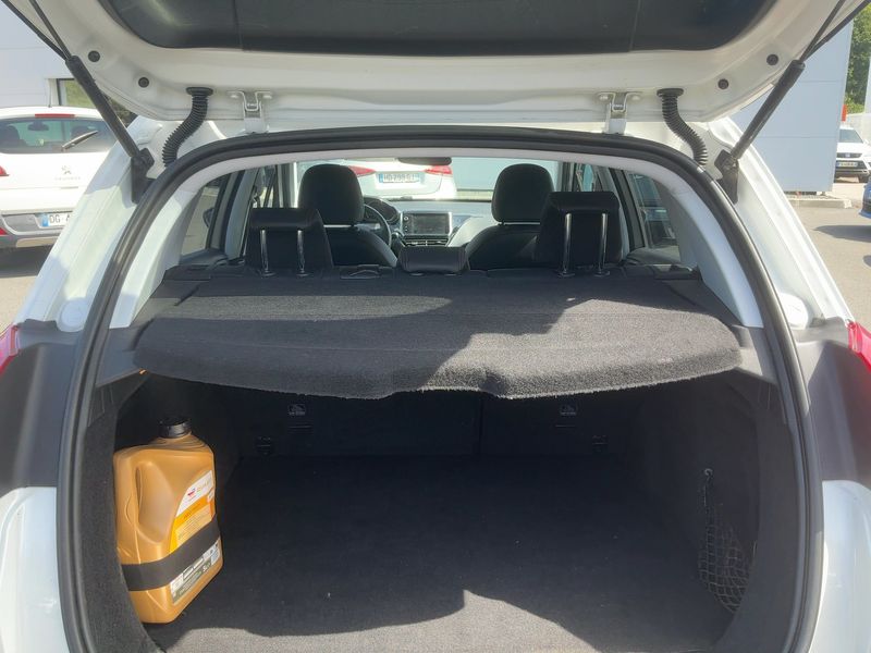 Peugeot 2008 1.2 PureTech Crossway 2015 – снимка 15