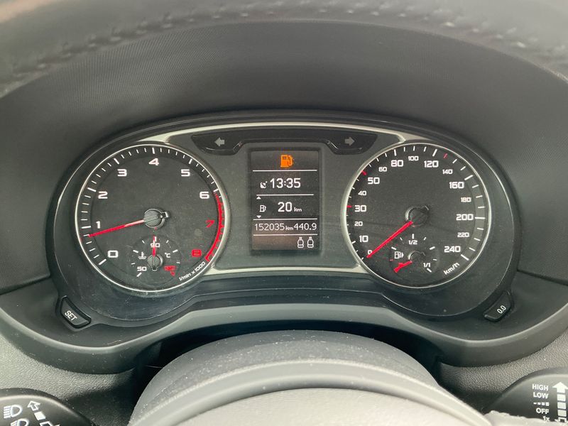 Audi A1 1.2 TFSI Attraction 2011 – снимка 18