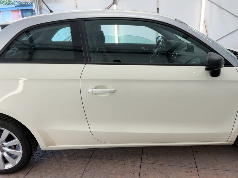 Audi A1 1.2 TFSI Attraction 2011 – снимка 10