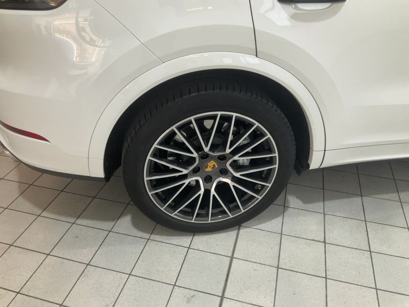 Porsche Cayenne Turbo 2018 – снимка 9