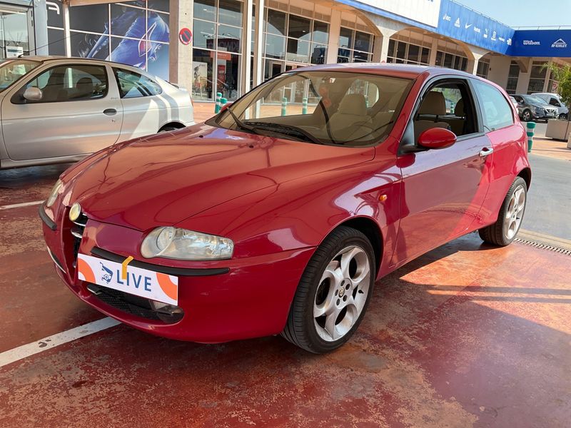 Alfa Romeo Alfa 147 1.6 T.Spark Distinctive 2004 – снимка 1
