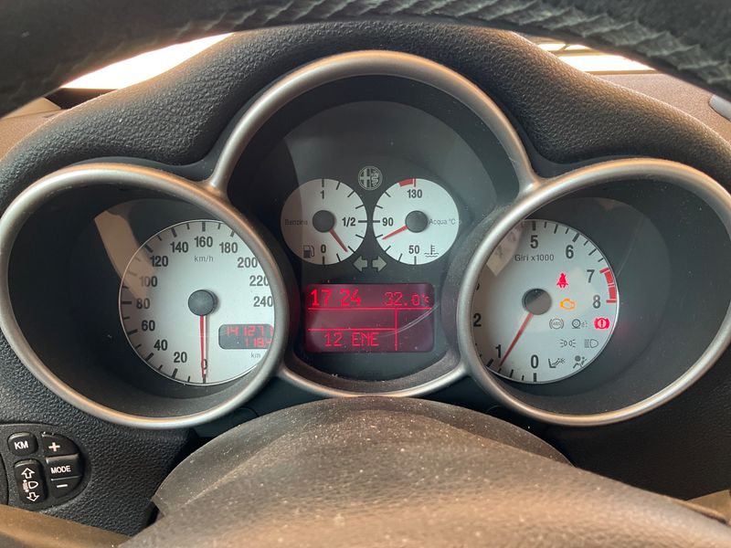 Alfa Romeo Alfa 147 1.6 T.Spark Distinctive 2004 – снимка 4