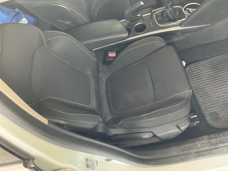 Renault Megane 1.5 dCi Energy Intens 2018 – снимка 28