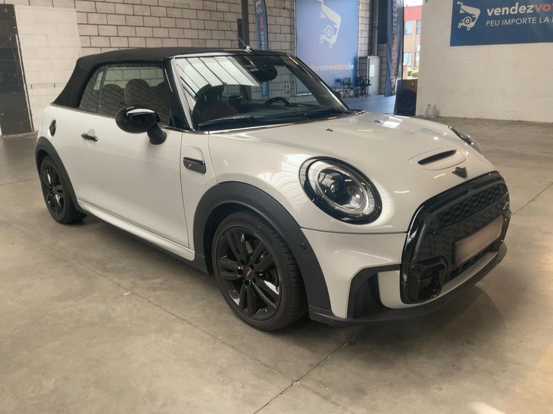 MINI Cabrio Cooper S John Cooper Works Trim 2021 – снимка 12