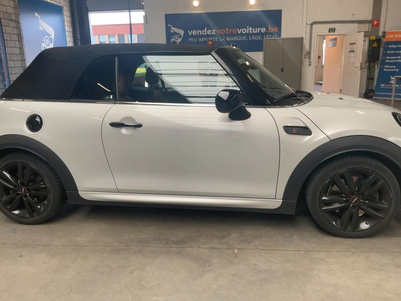 MINI Cabrio Cooper S John Cooper Works Trim 2021 – снимка 10