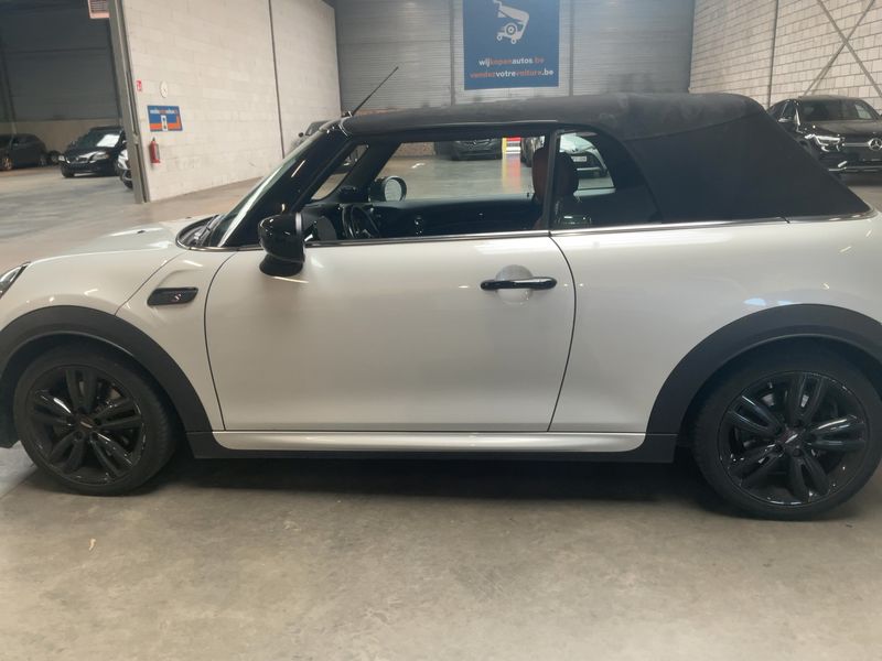 MINI Cabrio Cooper S John Cooper Works Trim 2021 – снимка 4