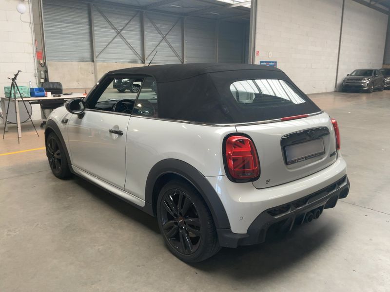 MINI Cabrio Cooper S John Cooper Works Trim 2021 – снимка 6
