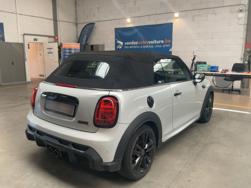 MINI Cabrio Cooper S John Cooper Works Trim 2021 – снимка 8