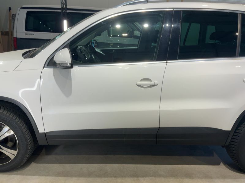 Volkswagen Tiguan 2.0 TDI Sport & Style 4Motion 2010 – снимка 4