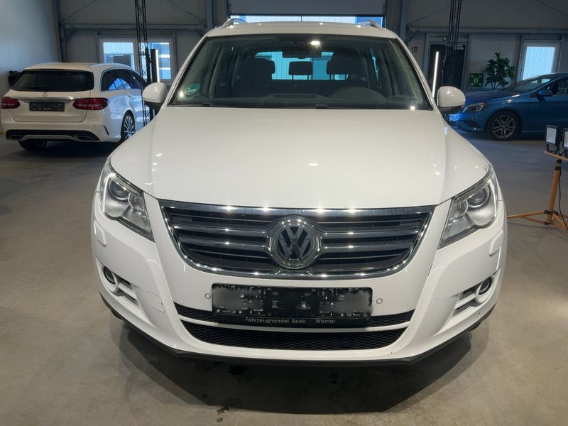 Volkswagen Tiguan 2.0 TDI Sport & Style 4Motion 2010 – снимка 14