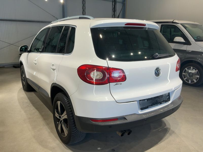 Volkswagen Tiguan 2.0 TDI Sport & Style 4Motion 2010 – снимка 6