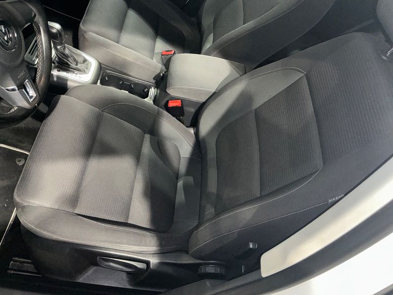 Volkswagen Tiguan 2.0 TDI Sport & Style 4Motion 2010 – снимка 30