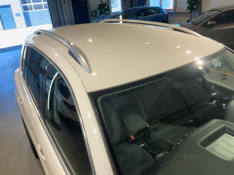 Volkswagen Tiguan 2.0 TDI Sport & Style 4Motion 2010 – снимка 13