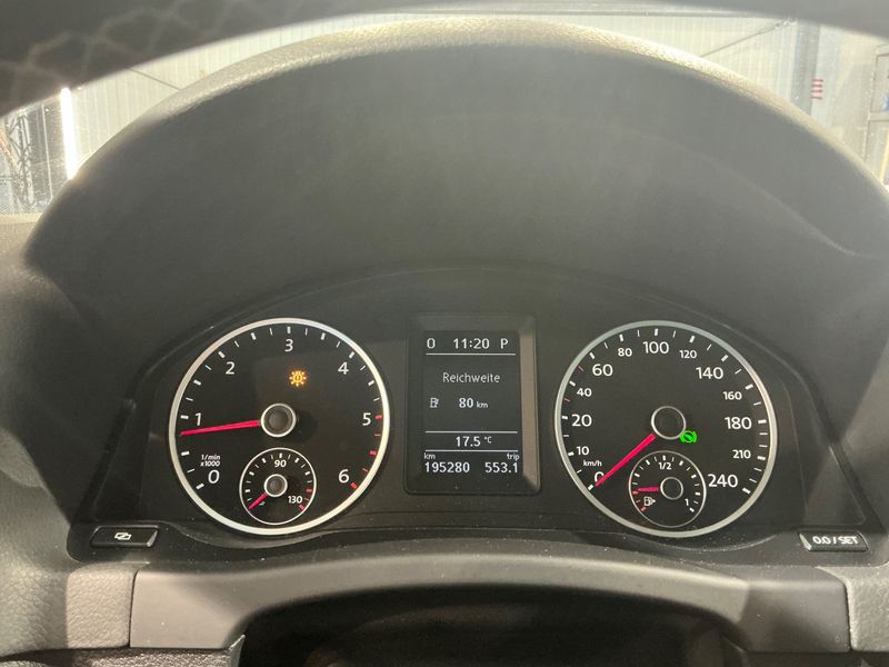 Volkswagen Tiguan 2.0 TDI Sport & Style 4Motion 2010 – снимка 18