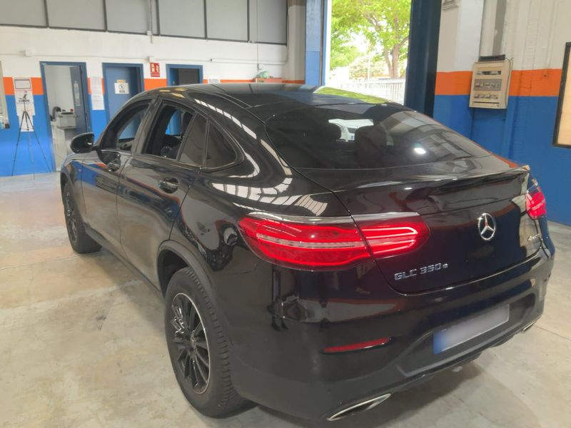 Mercedes-Benz GLC-Klasse GLC 350e 4Matic AMG Line 2017 – снимка 6