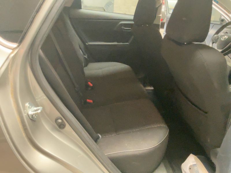 Toyota Auris 1.4 Turbodiesel Edition 2015 – снимка 19