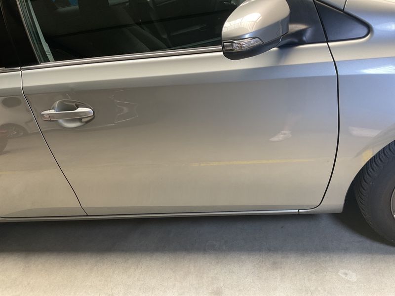 Toyota Auris 1.4 Turbodiesel Edition 2015 – снимка 25