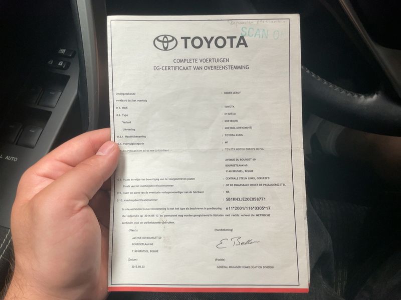 Toyota Auris 1.4 Turbodiesel Edition 2015 – снимка 21
