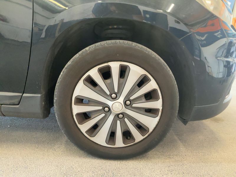 Peugeot 2008 1.6 Blue-HDi Active Business 2017 – снимка 11
