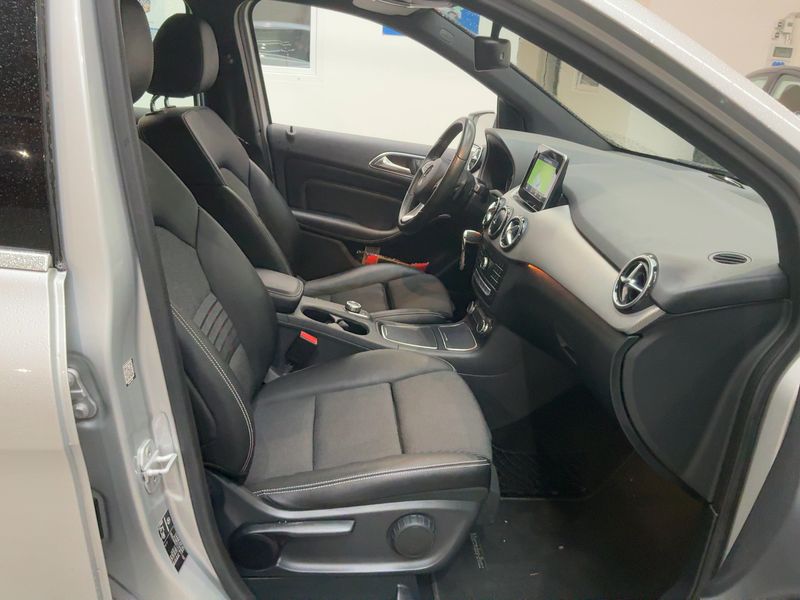 Mercedes-Benz B-Klasse B 180 CDI Urban 2016 – снимка 16