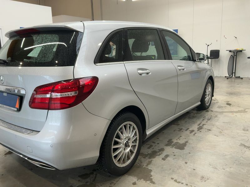 Mercedes-Benz B-Klasse B 180 CDI Urban 2016 – снимка 8