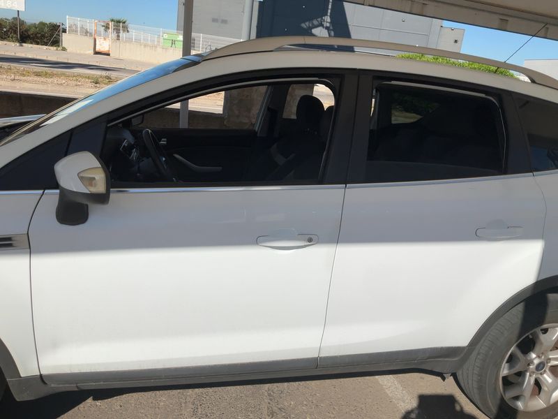 Ford Kuga 2.0 TDCi Trend 2009 – снимка 4