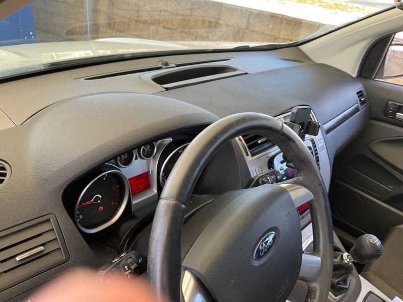Ford Kuga 2.0 TDCi Trend 2009 – снимка 22