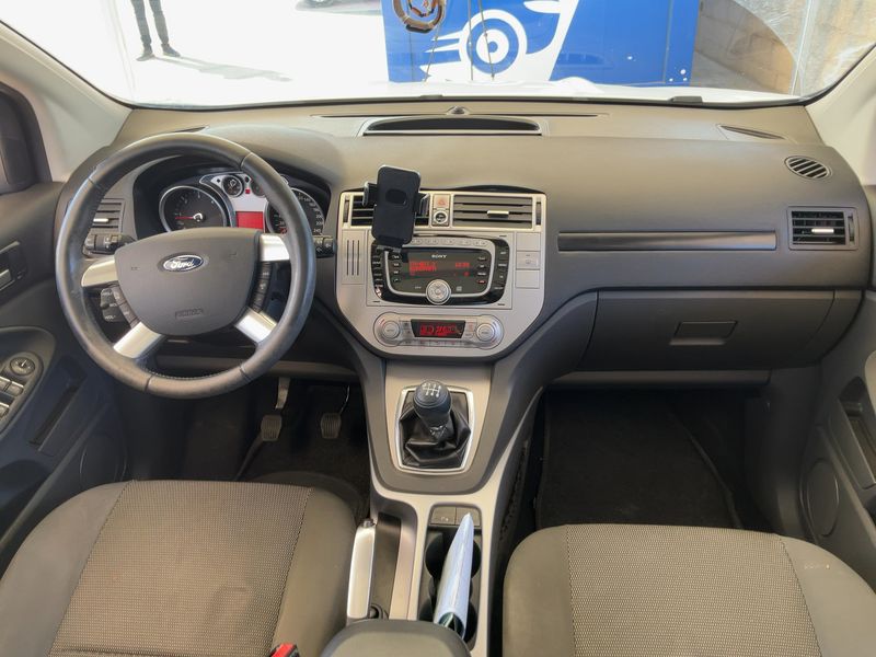 Ford Kuga 2.0 TDCi Trend 2009 – снимка 17