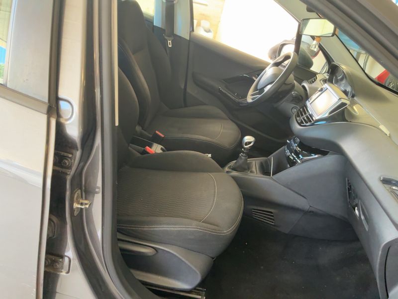 Peugeot 208 1.5 Blue-HDi Active 2018 – снимка 16
