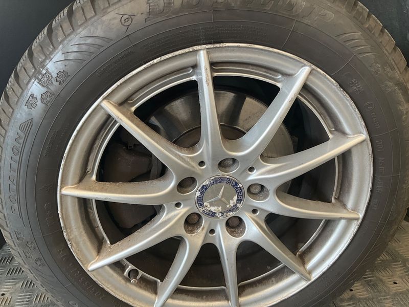 Mercedes-Benz C-Klasse C 200 CDI BlueEfficiency Avantgarde 2011 – снимка 24