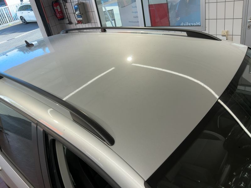 Volkswagen Touran 2.0 TDI Comfortline 2013 – снимка 13