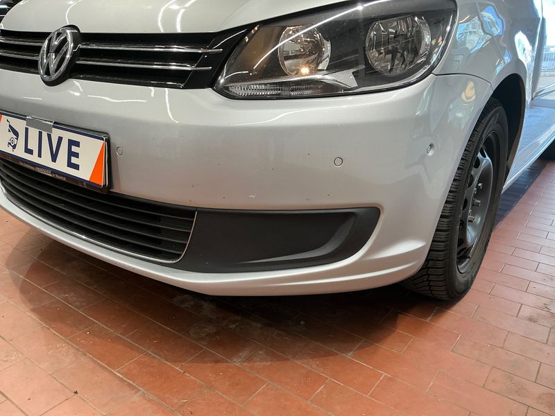 Volkswagen Touran 2.0 TDI Comfortline 2013 – снимка 42