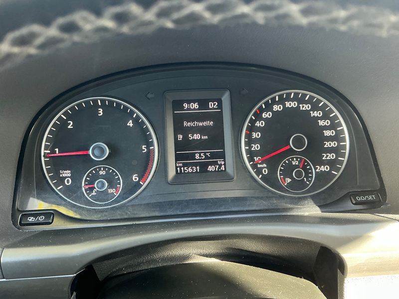 Volkswagen Touran 2.0 TDI Comfortline 2013 – снимка 19