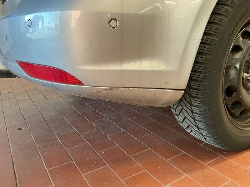 Volkswagen Touran 2.0 TDI Comfortline 2013 – снимка 40