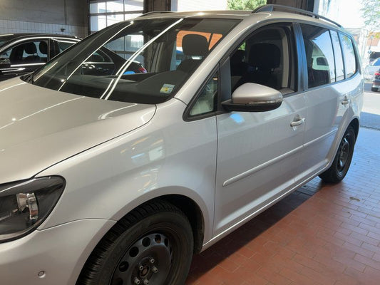 Volkswagen Touran 2.0 TDI Comfortline 2013 – снимка 2