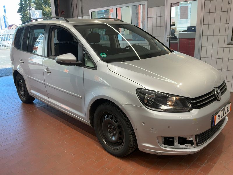 Volkswagen Touran 2.0 TDI Comfortline 2013 – снимка 12