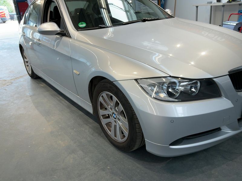 BMW 3er 320i 2005 – снимка 12