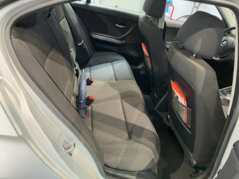 BMW 3er 320i 2005 – снимка 19