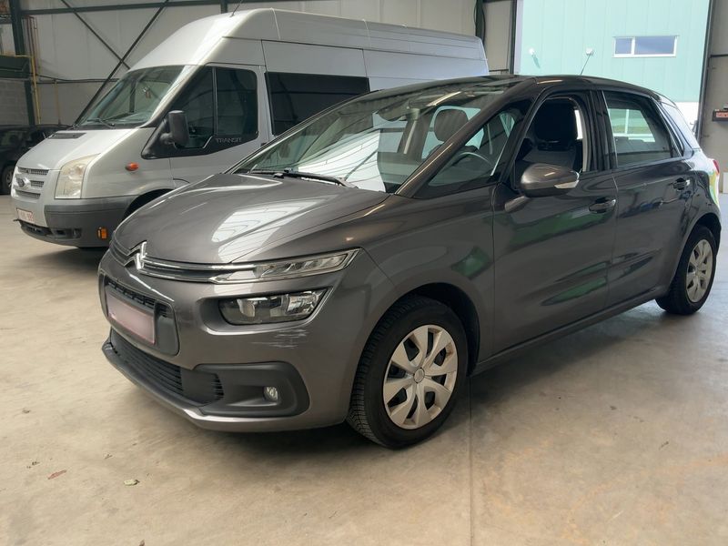Citroen C4 Picasso 1.2 PureTech Feel 2018 – снимка 2