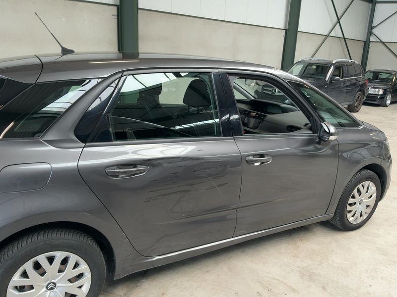 Citroen C4 Picasso 1.2 PureTech Feel 2018 – снимка 10