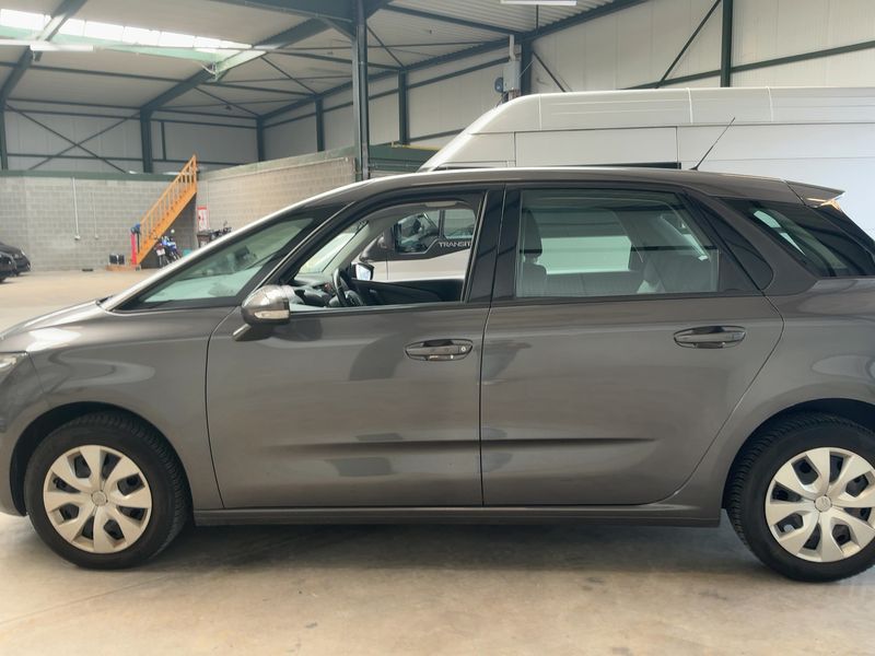 Citroen C4 Picasso 1.2 PureTech Feel 2018 – снимка 4