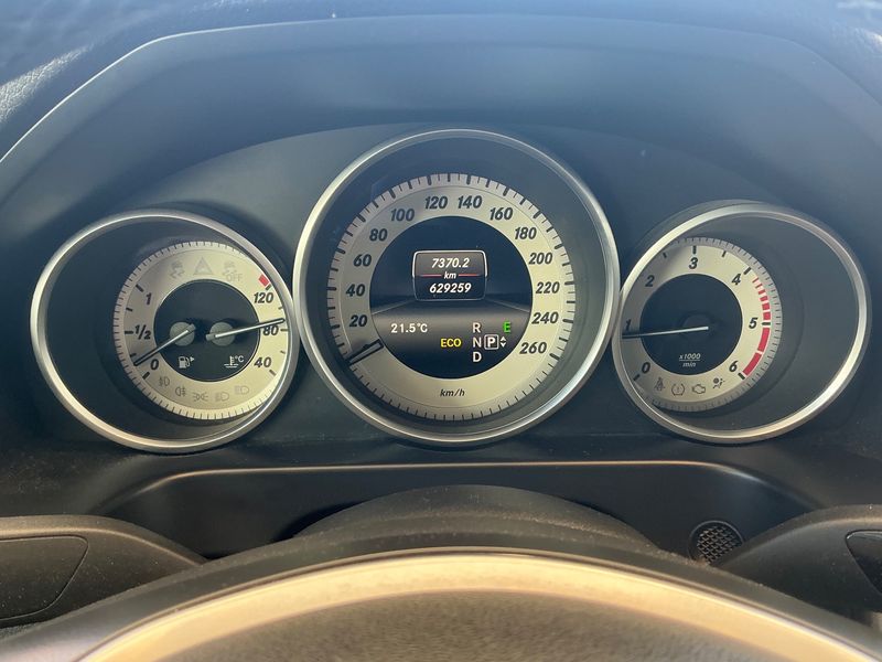 Mercedes-Benz E-Klasse E 220 CDI BlueEfficiency Avantgarde 2015 – снимка 13