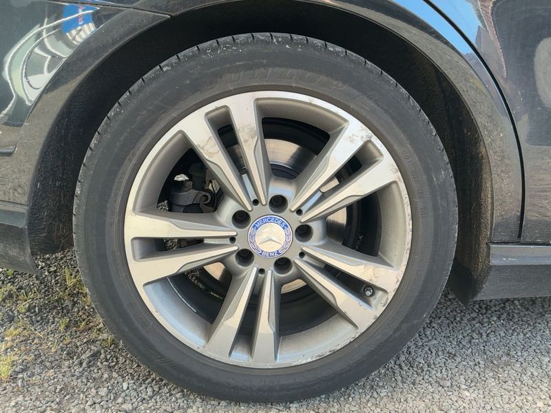 Mercedes-Benz E-Klasse E 220 CDI BlueEfficiency Avantgarde 2015 – снимка 19