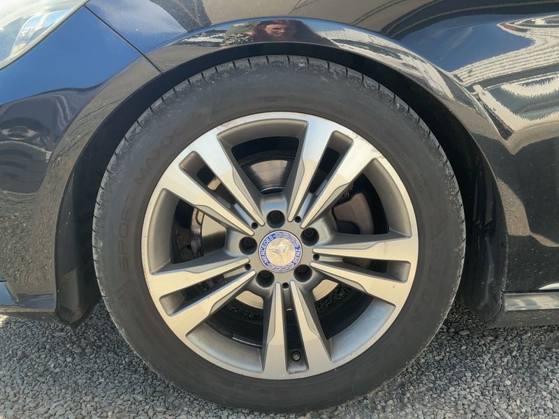 Mercedes-Benz E-Klasse E 220 CDI BlueEfficiency Avantgarde 2015 – снимка 17