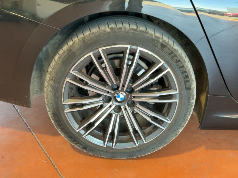 BMW 3er 320d xDrive M Sport 2019 – снимка 19
